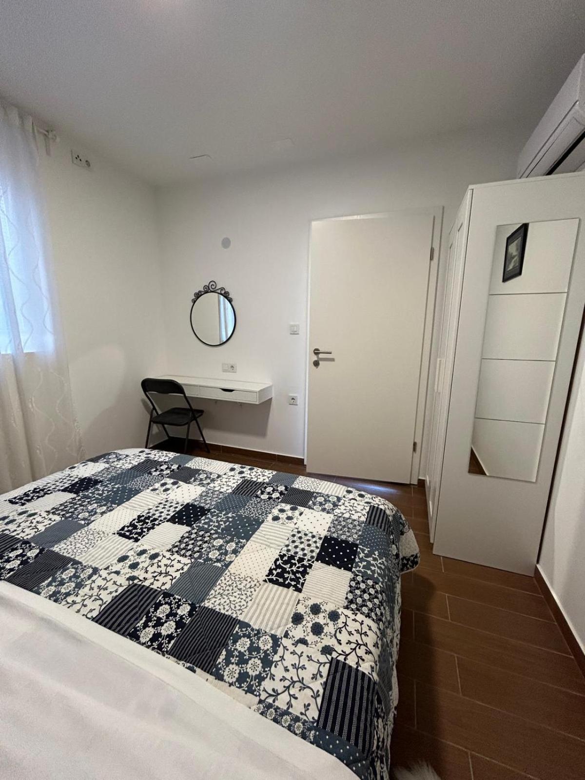 Apartman Lorna Turanj Exterior photo